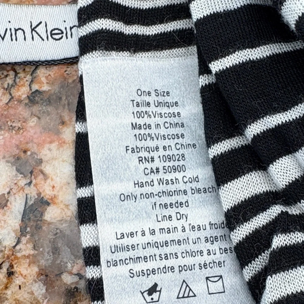 Calvin Klein Monochrome Abstract Scarf